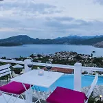 Les Terrasses De Hotel